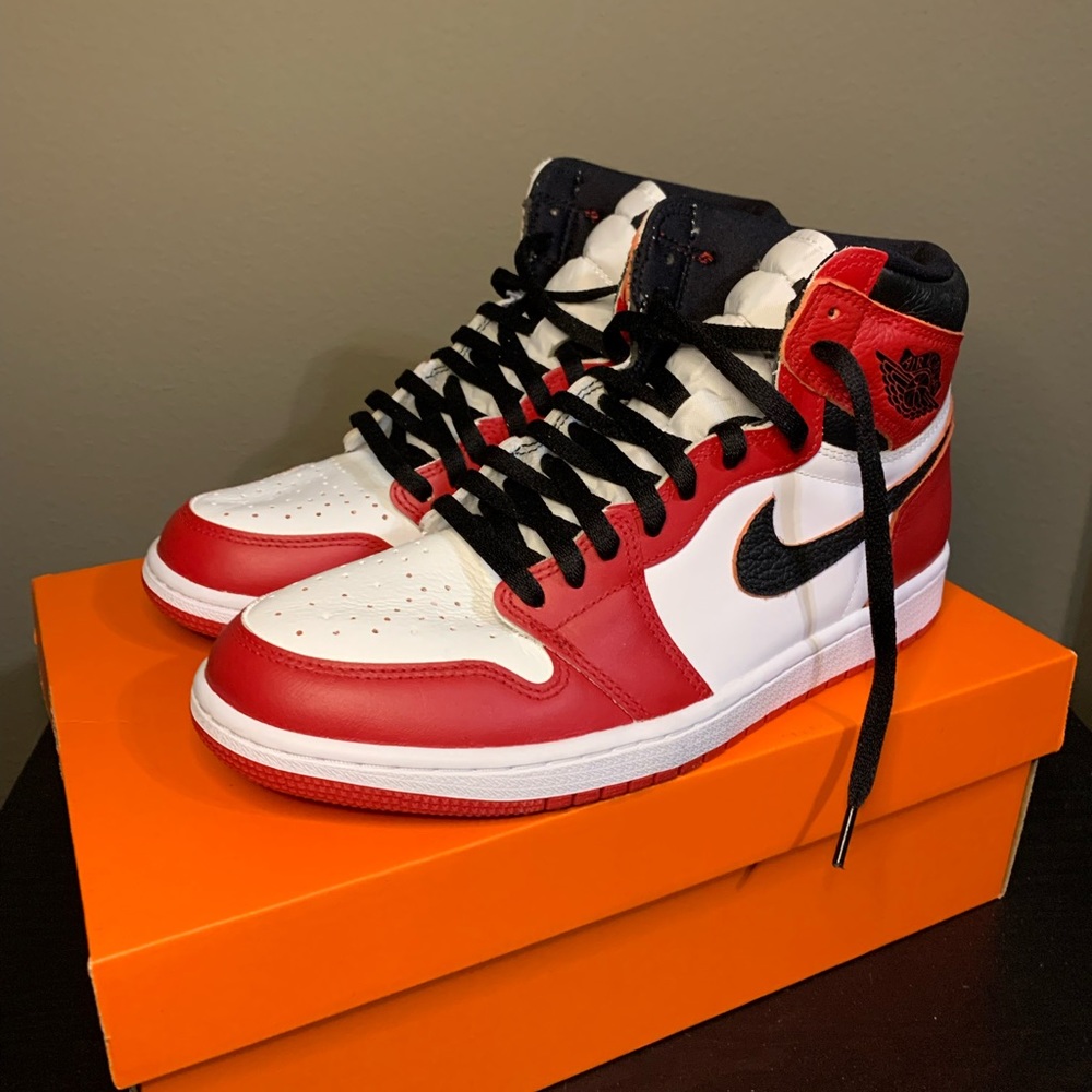 Nike Air Jordan 1 Chicago Lost & Found Custom Paint (High OG Heritage) Size 9.5
